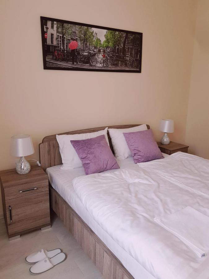 Classic Apartman Szeged Buitenkant foto