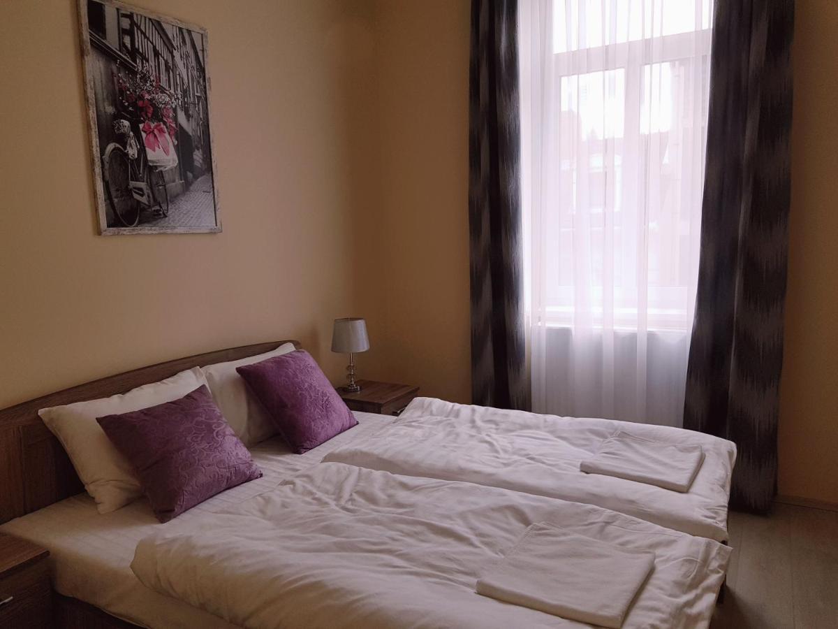 Classic Apartman Szeged Buitenkant foto